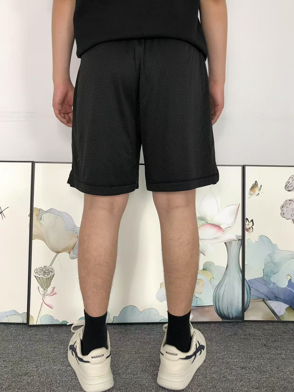 N - SHORTS