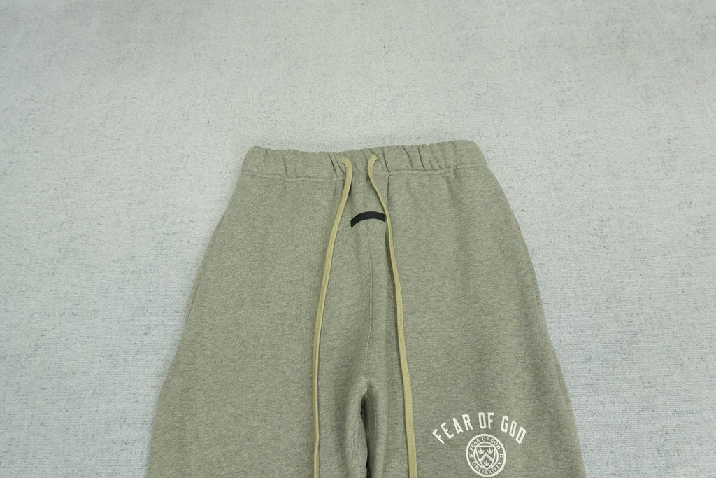 F - SWEATPANTS