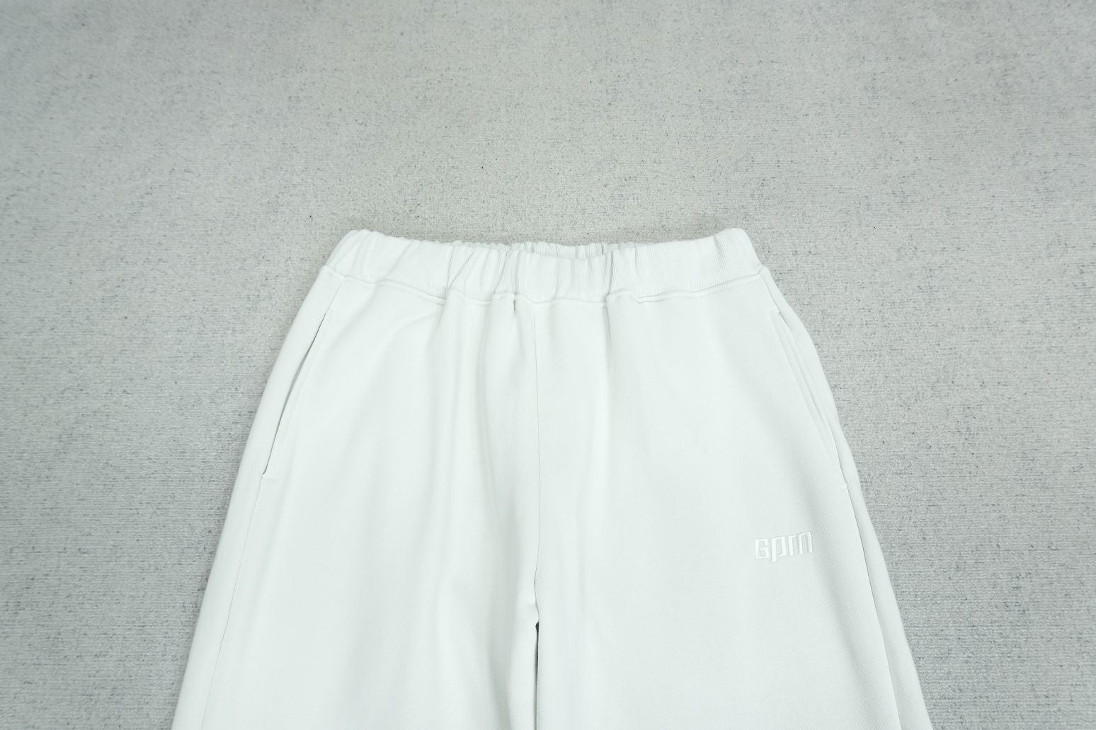 6PM - SWEATPANTS