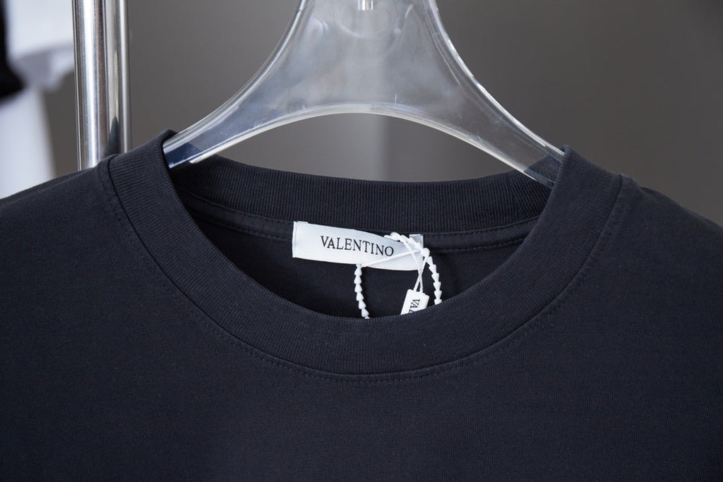 V - TSHIRT