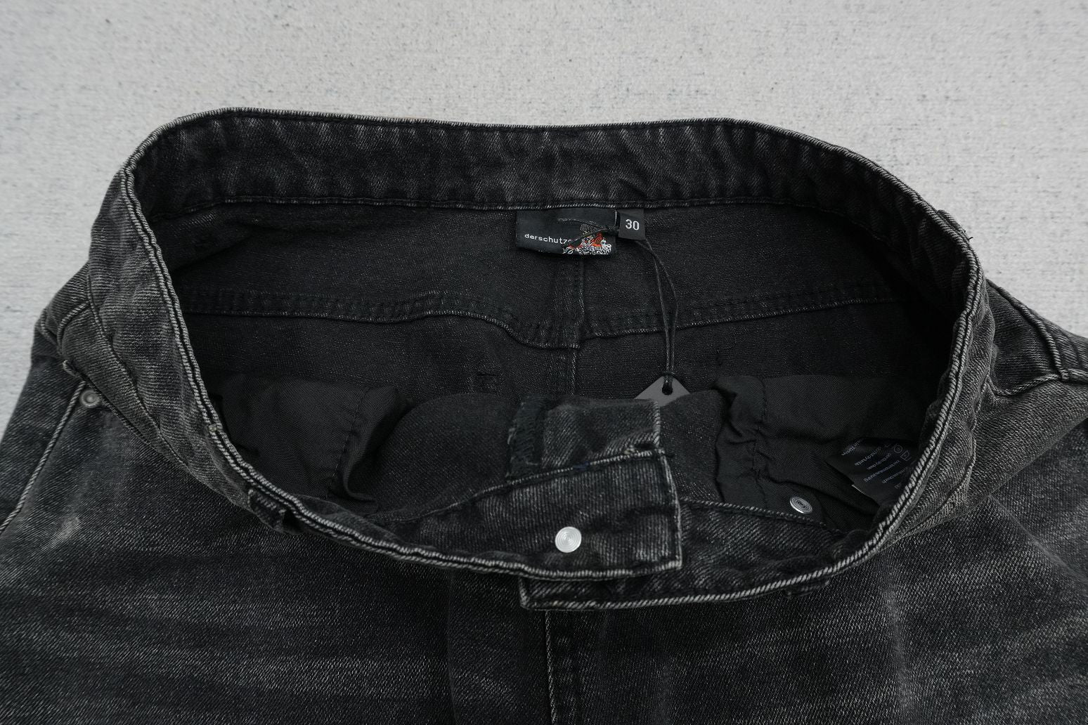 D - JEANS