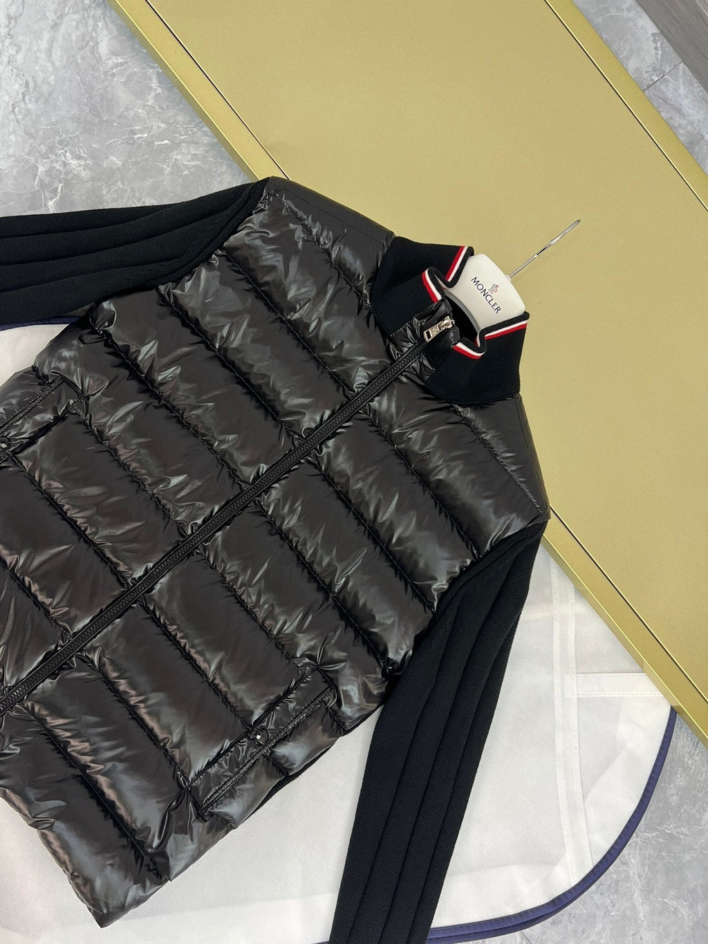 P - CARDIGAN