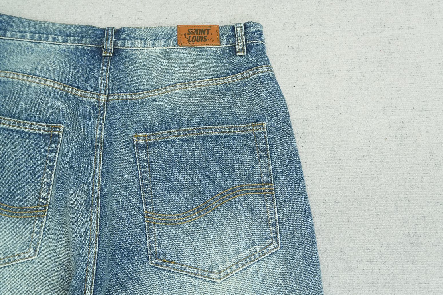 S - JEANS