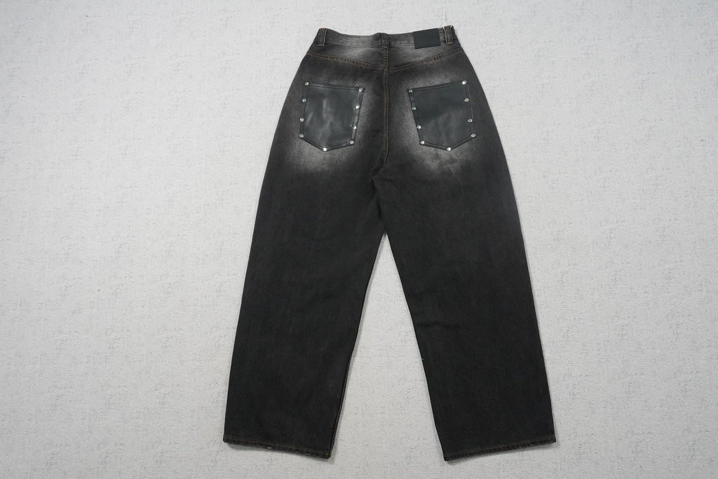 A - JEANS