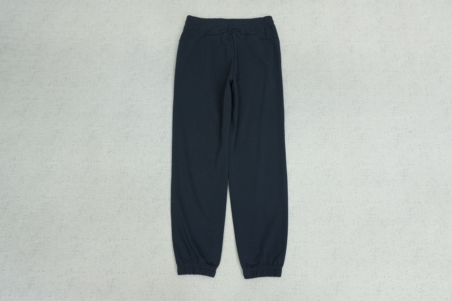 C - SWEATPANTS