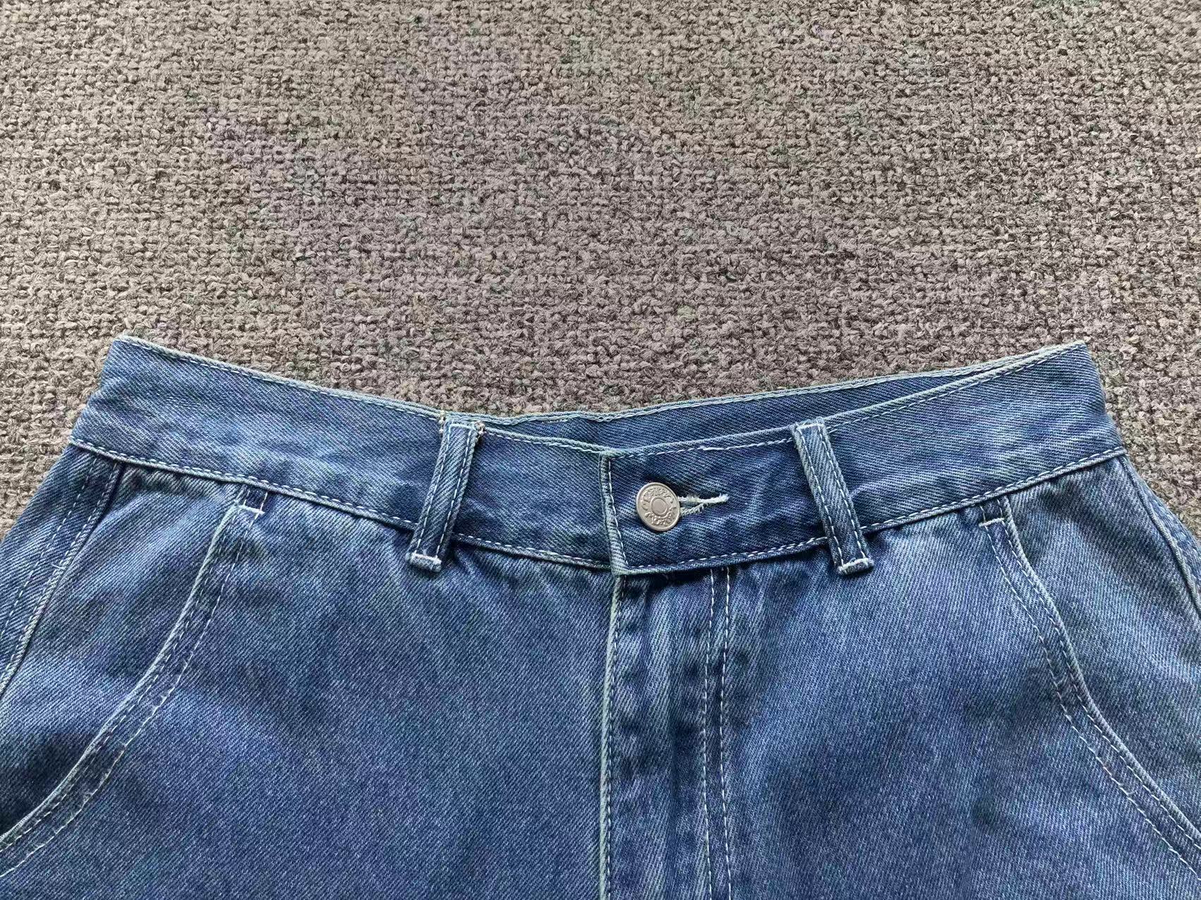 M - SHORTS