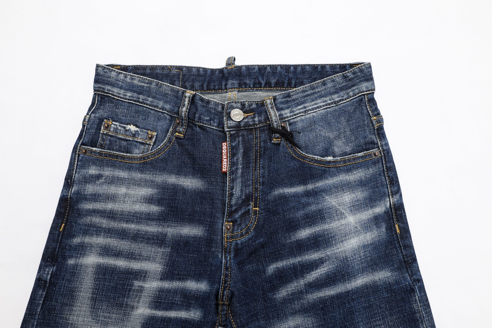 D - JEANS