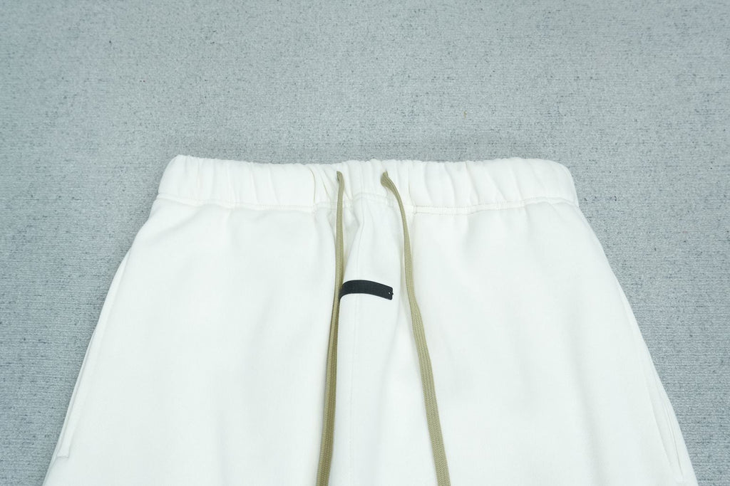 F - SWEATPANTS