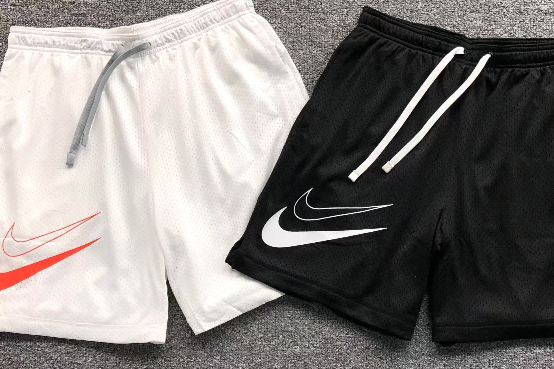 N - SHORTS