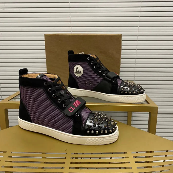 A - SNEAKERS