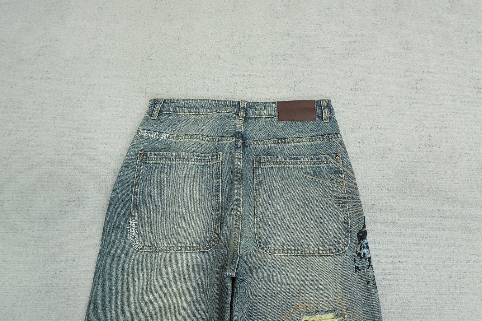D - JEANS