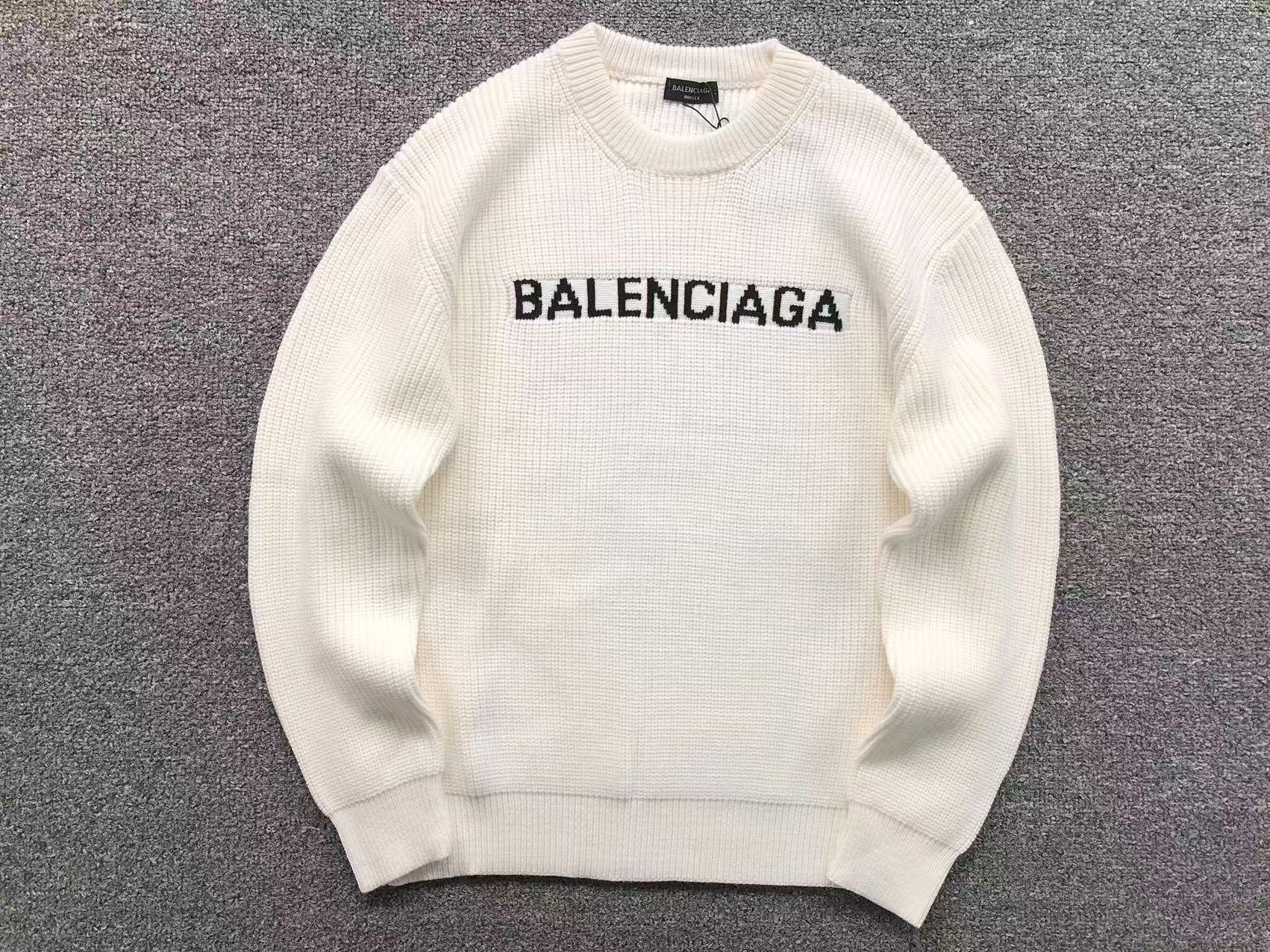 B - SWEATER