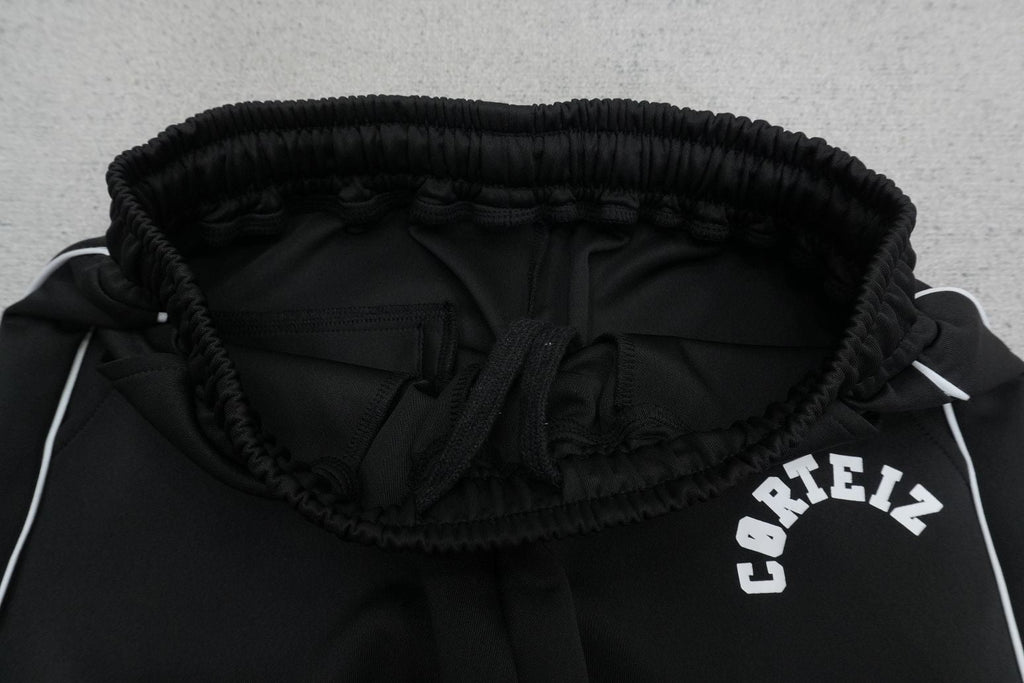 C - SWEATPANTS
