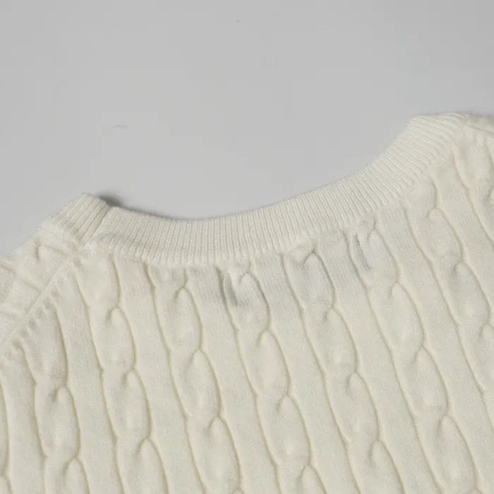 R - SWEATER