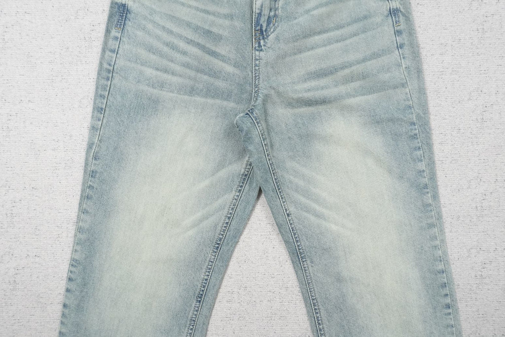 A - JEANS