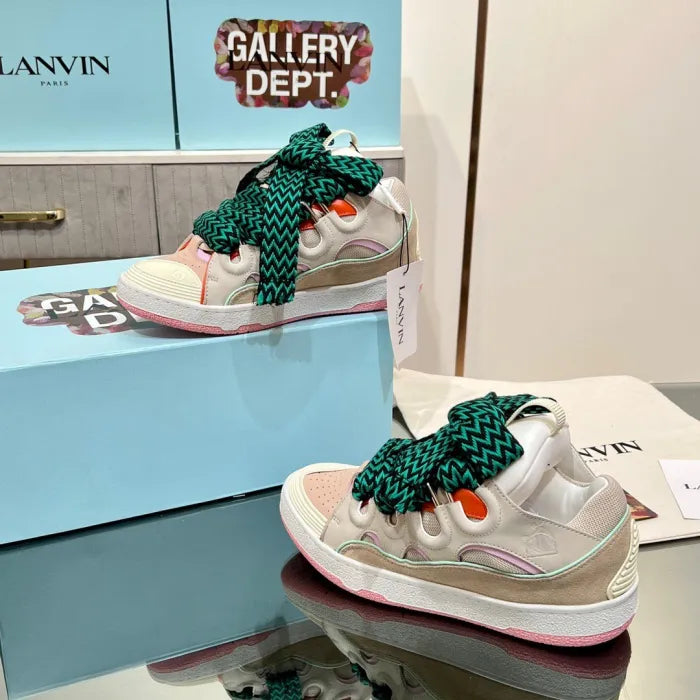L - SNEAKERS
