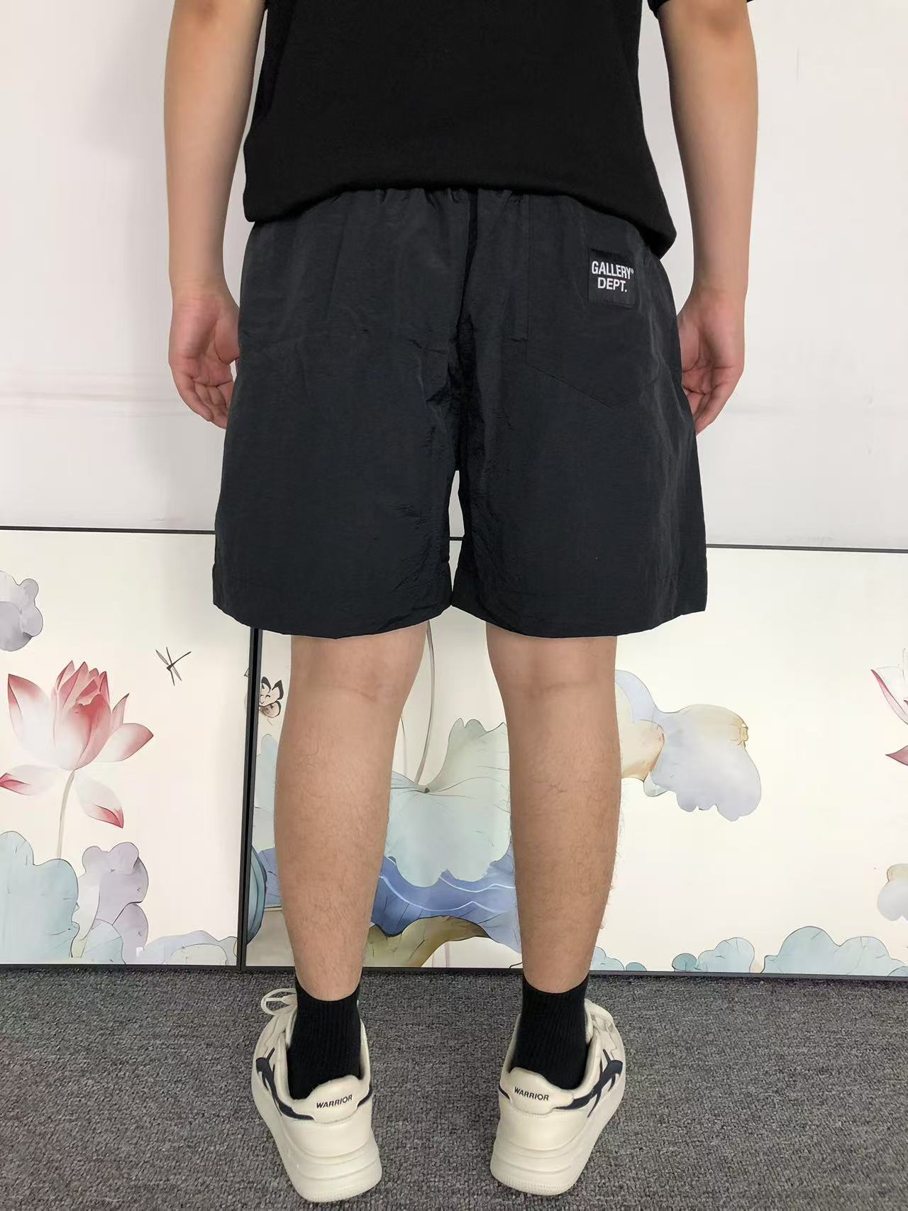 G - SHORTS