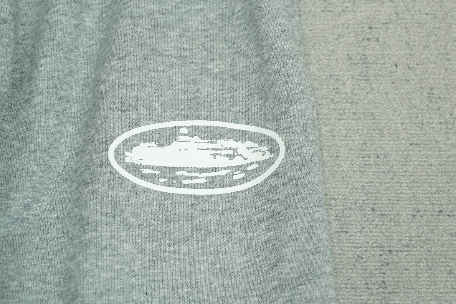 C - SWEATPANTS