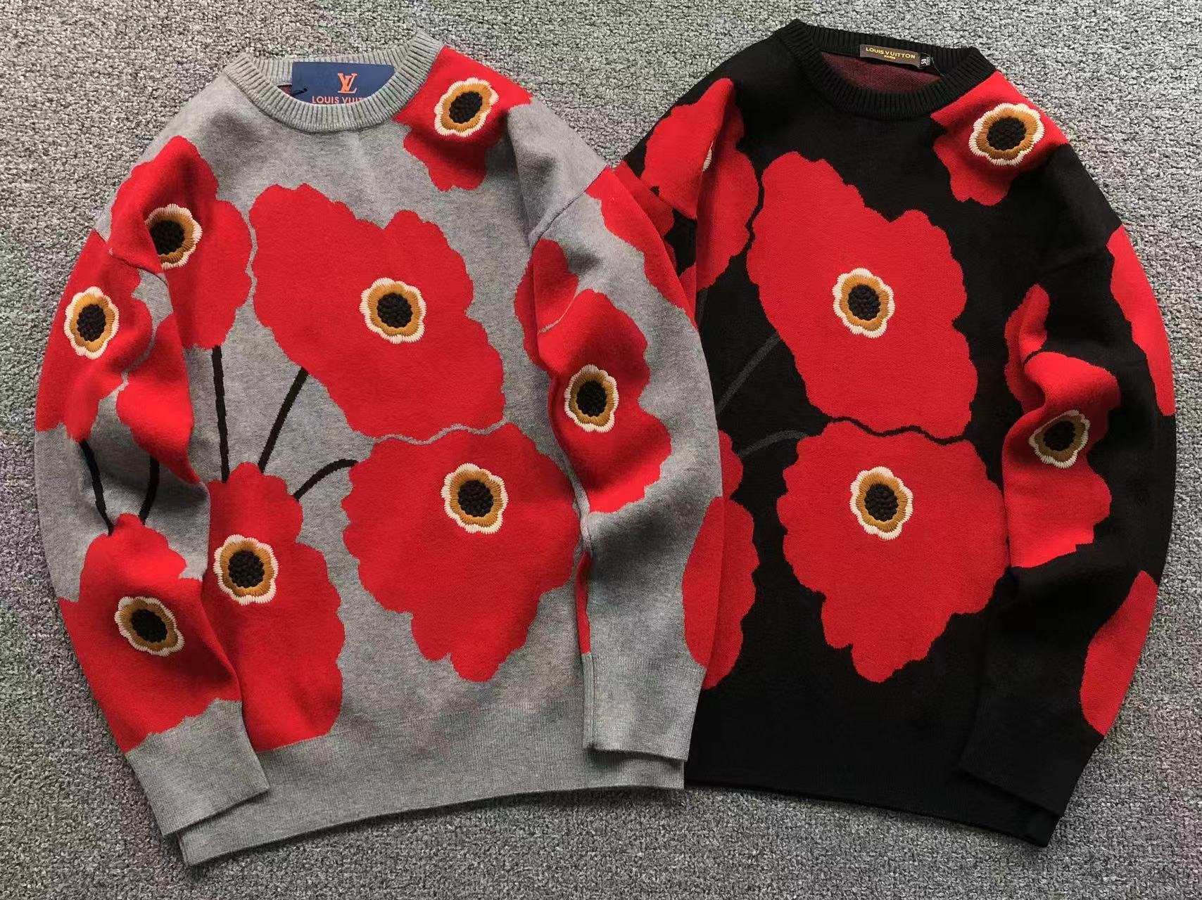 L - SWEATER