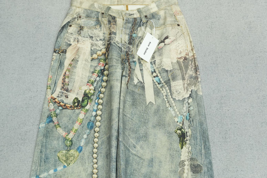 A - JEANS
