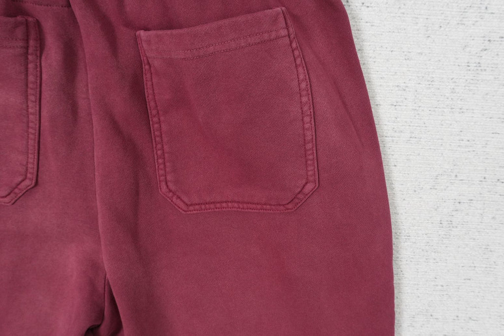 H - SWEATPANTS
