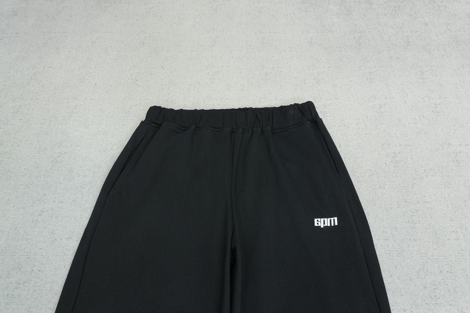 6PM - SWEATPANTS