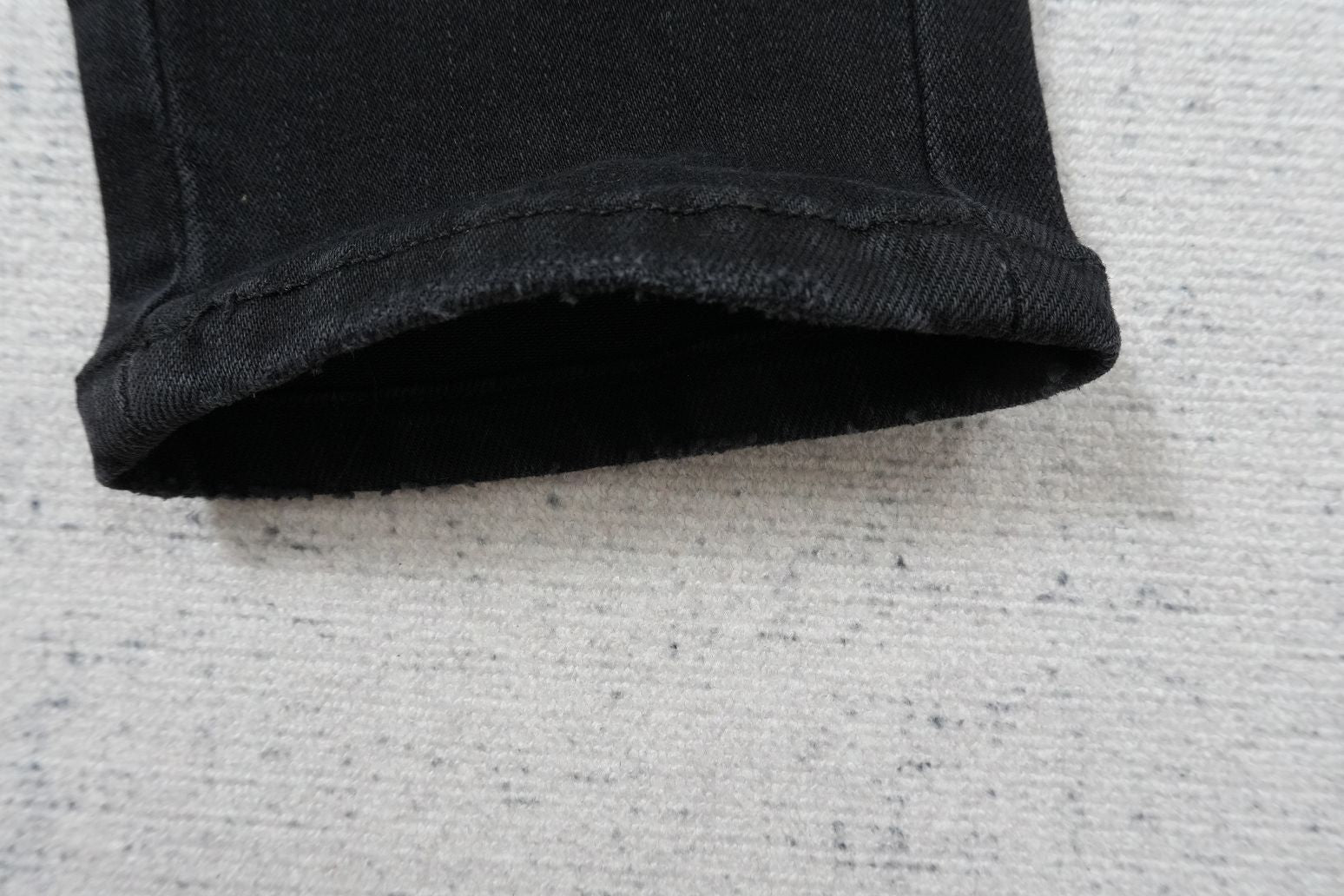 A - JEANS