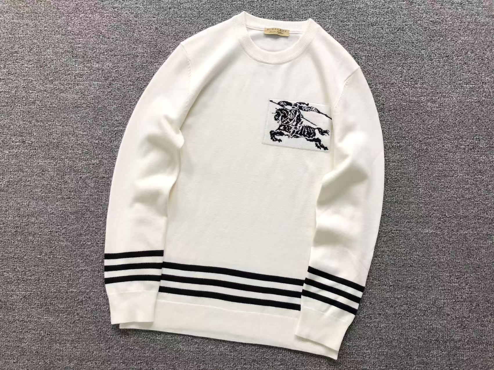 B - SWEATER