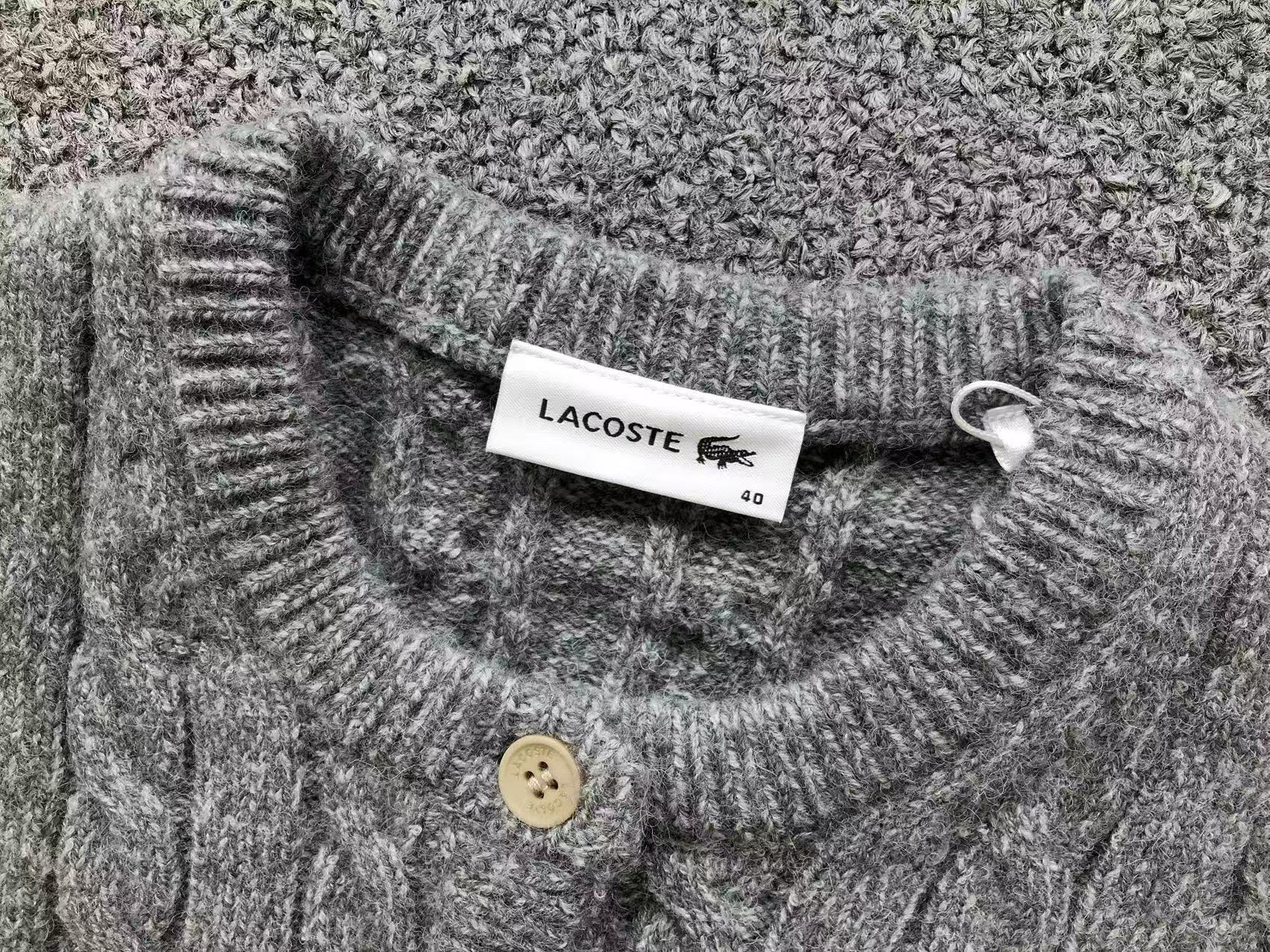 L - SWEATER