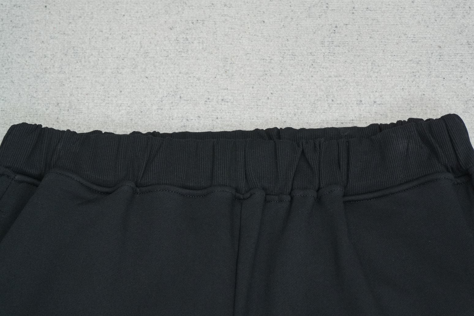 6PM - SWEATPANTS