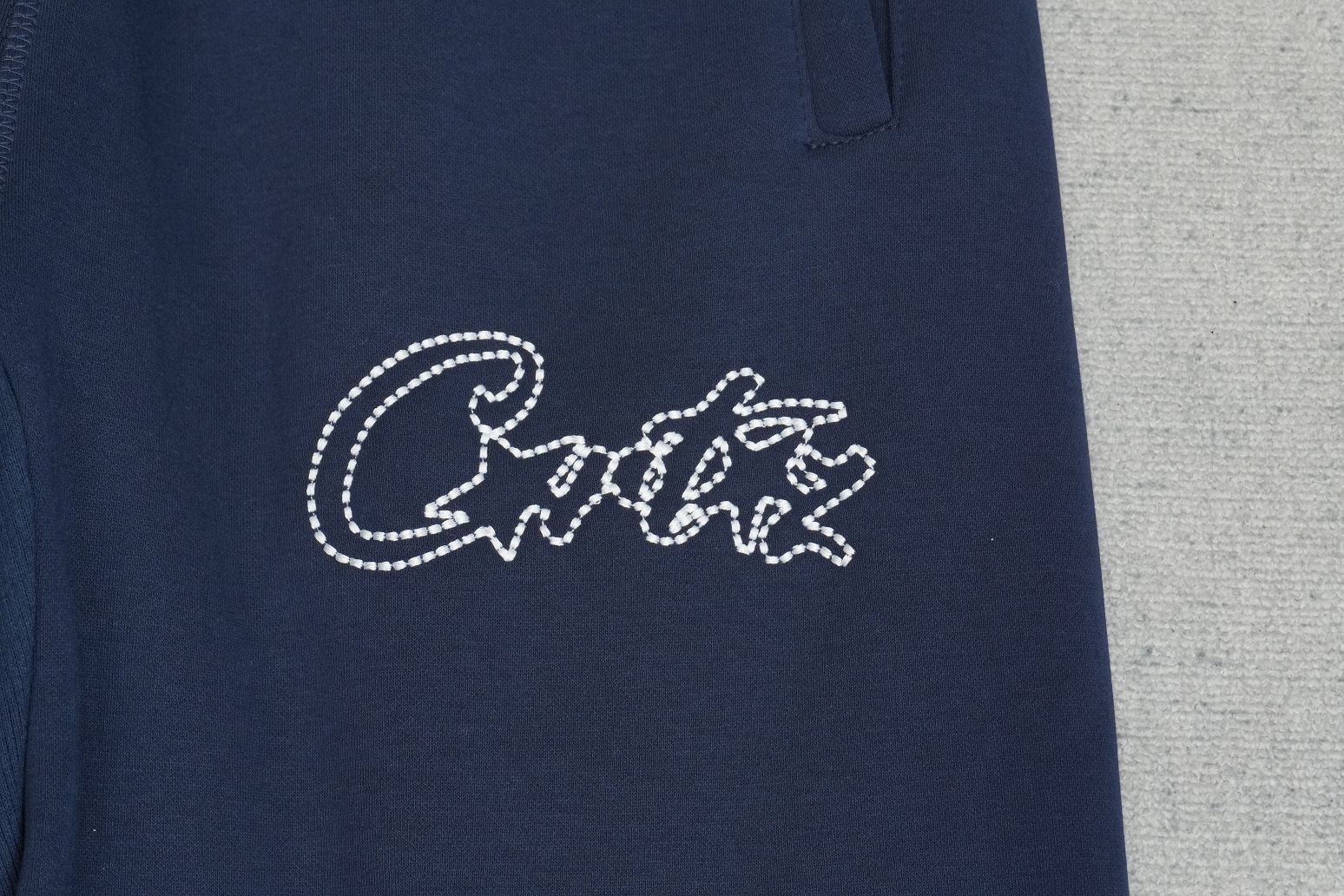 C - SWEATPANTS