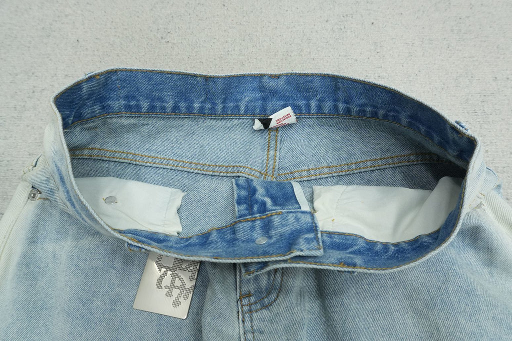 M - JEANS