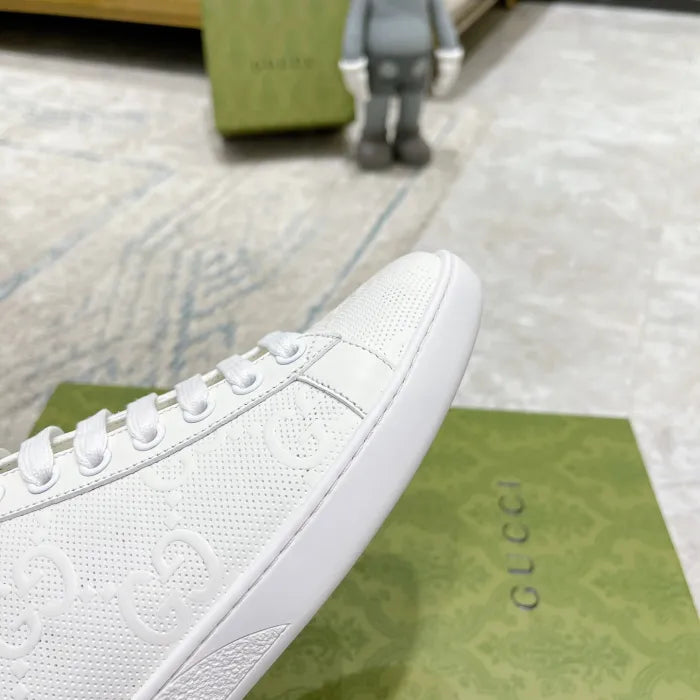 GG - SNEAKERS