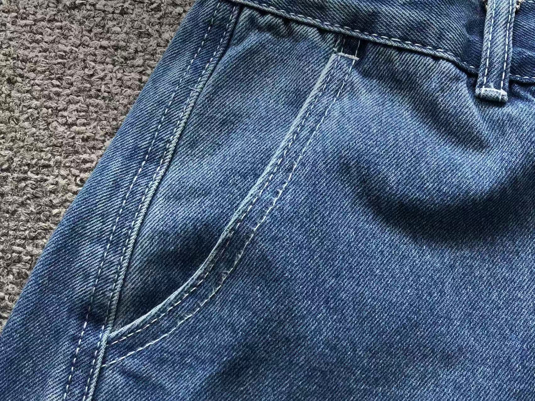 M - SHORTS