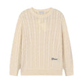 D - SWEATER