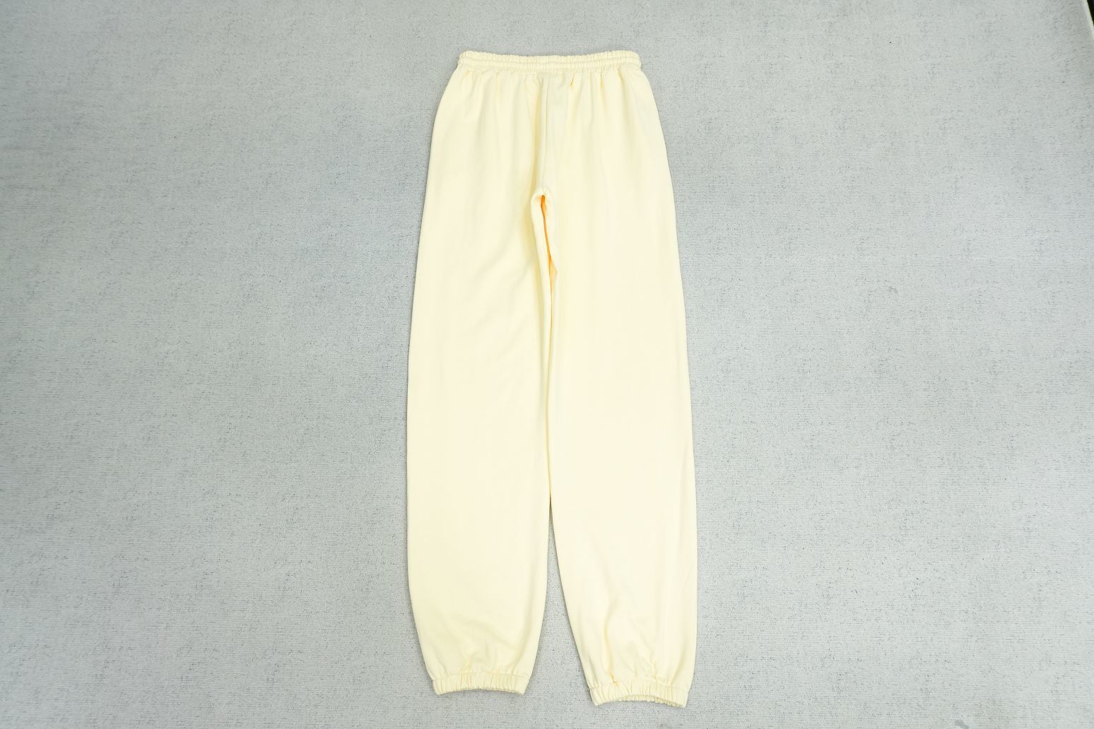 G - SWEATPANTS