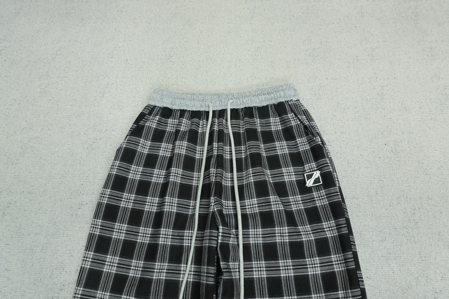 W - SWEATPANTS