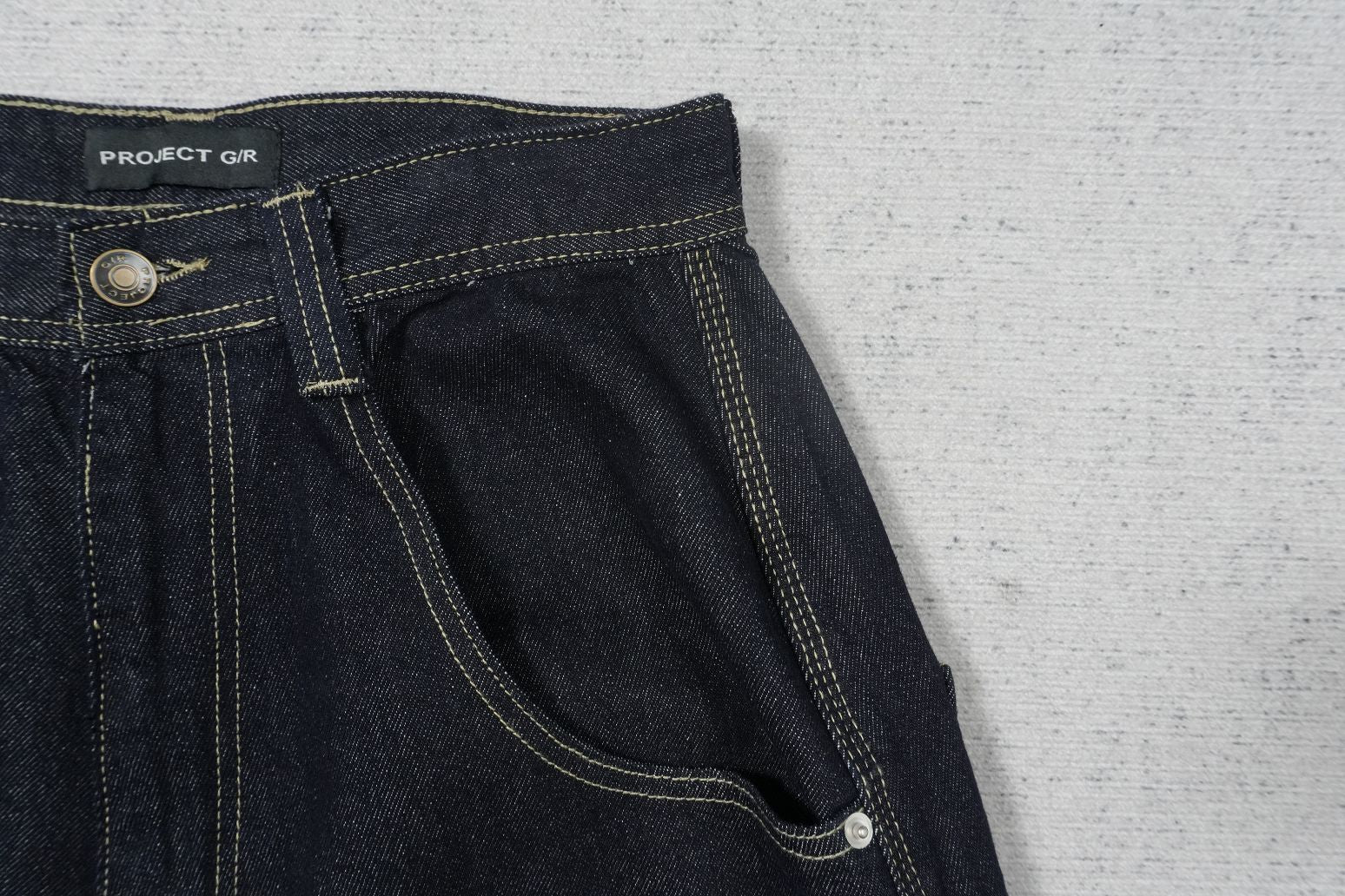 P - JEANS