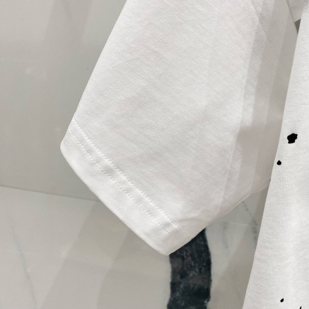 V - TSHIRT