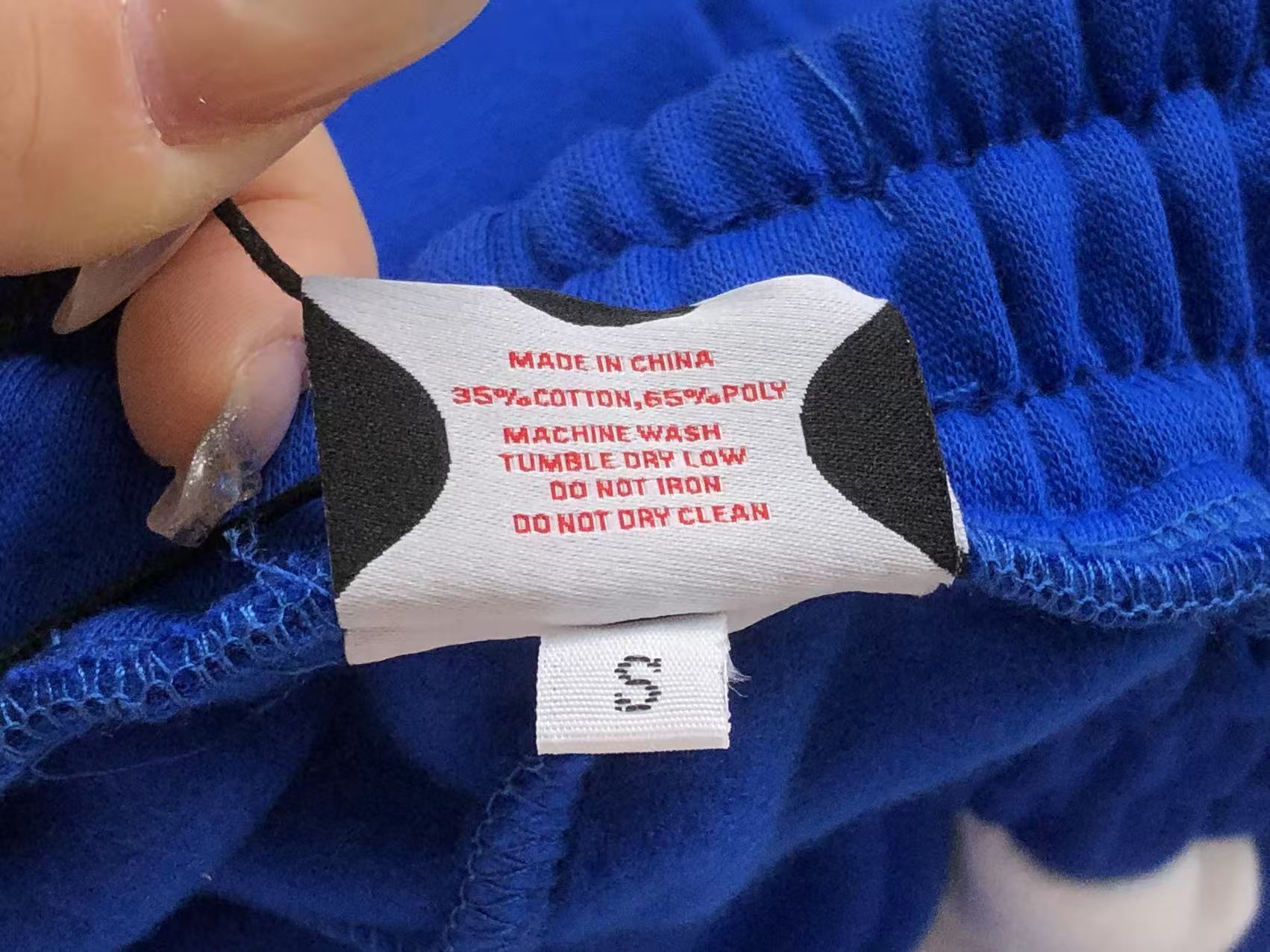 M - SHORTS