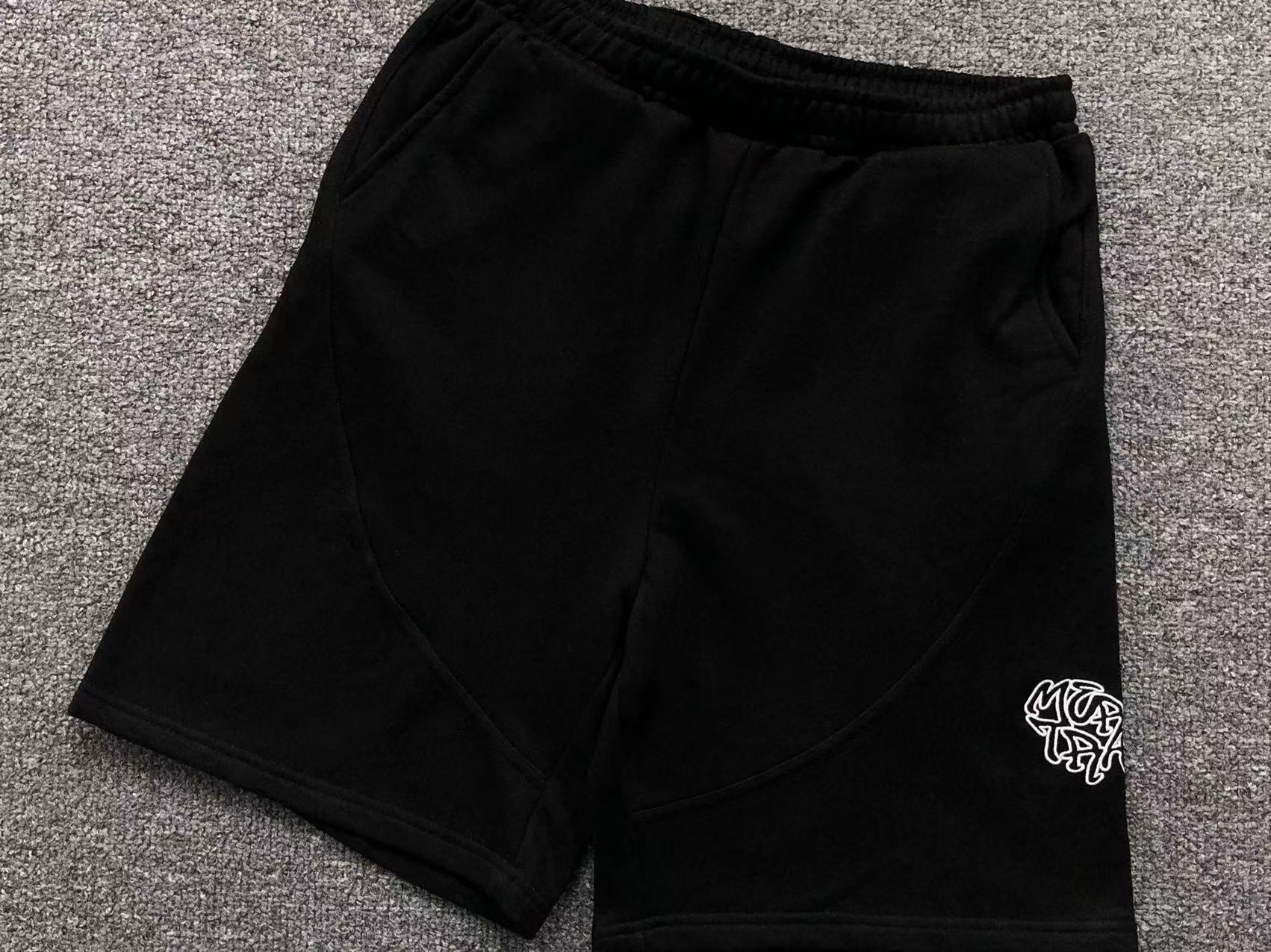 M - SHORTS