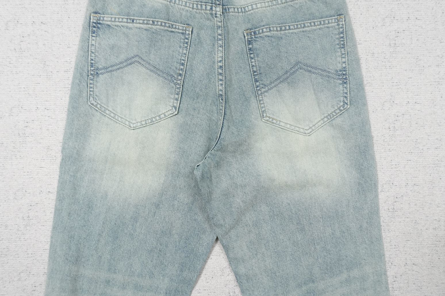 A - JEANS
