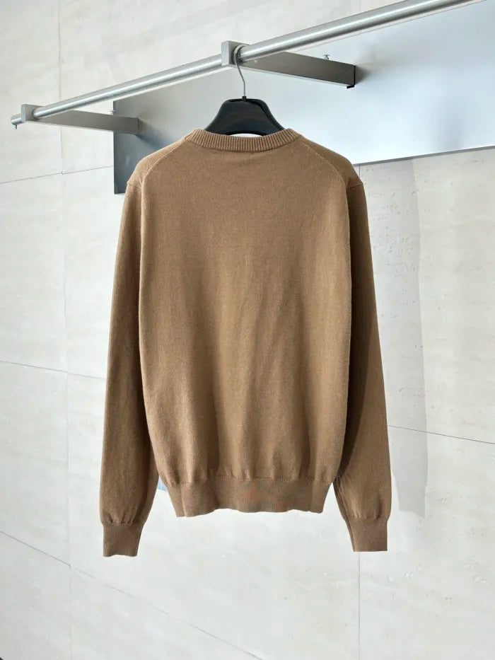 F - SWEATER