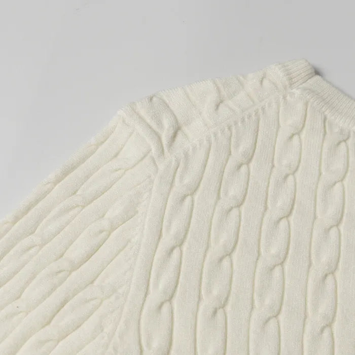 R - SWEATER