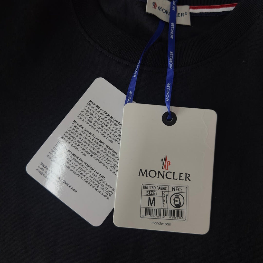M - TSHIRT