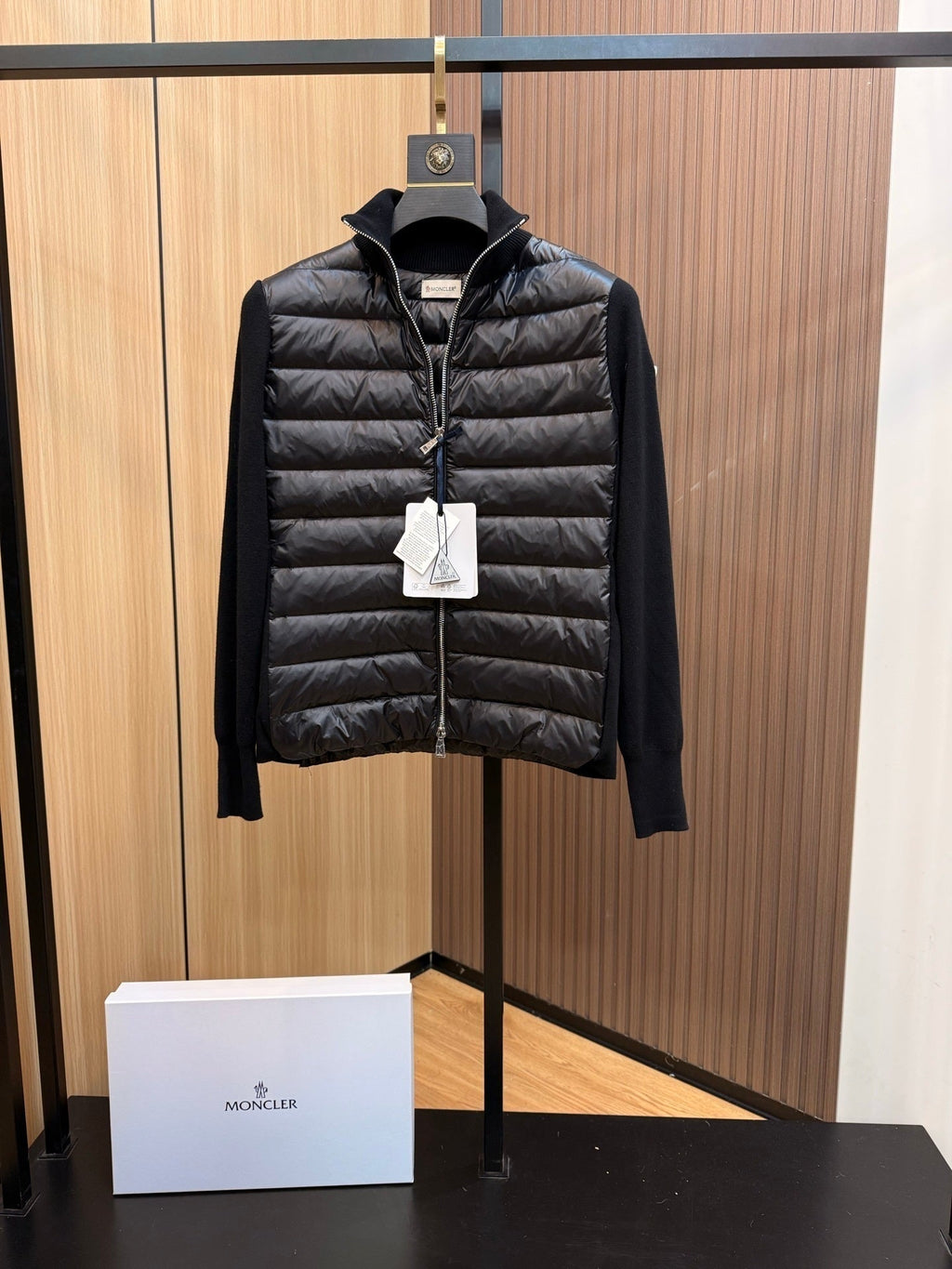 P - CARDIGAN