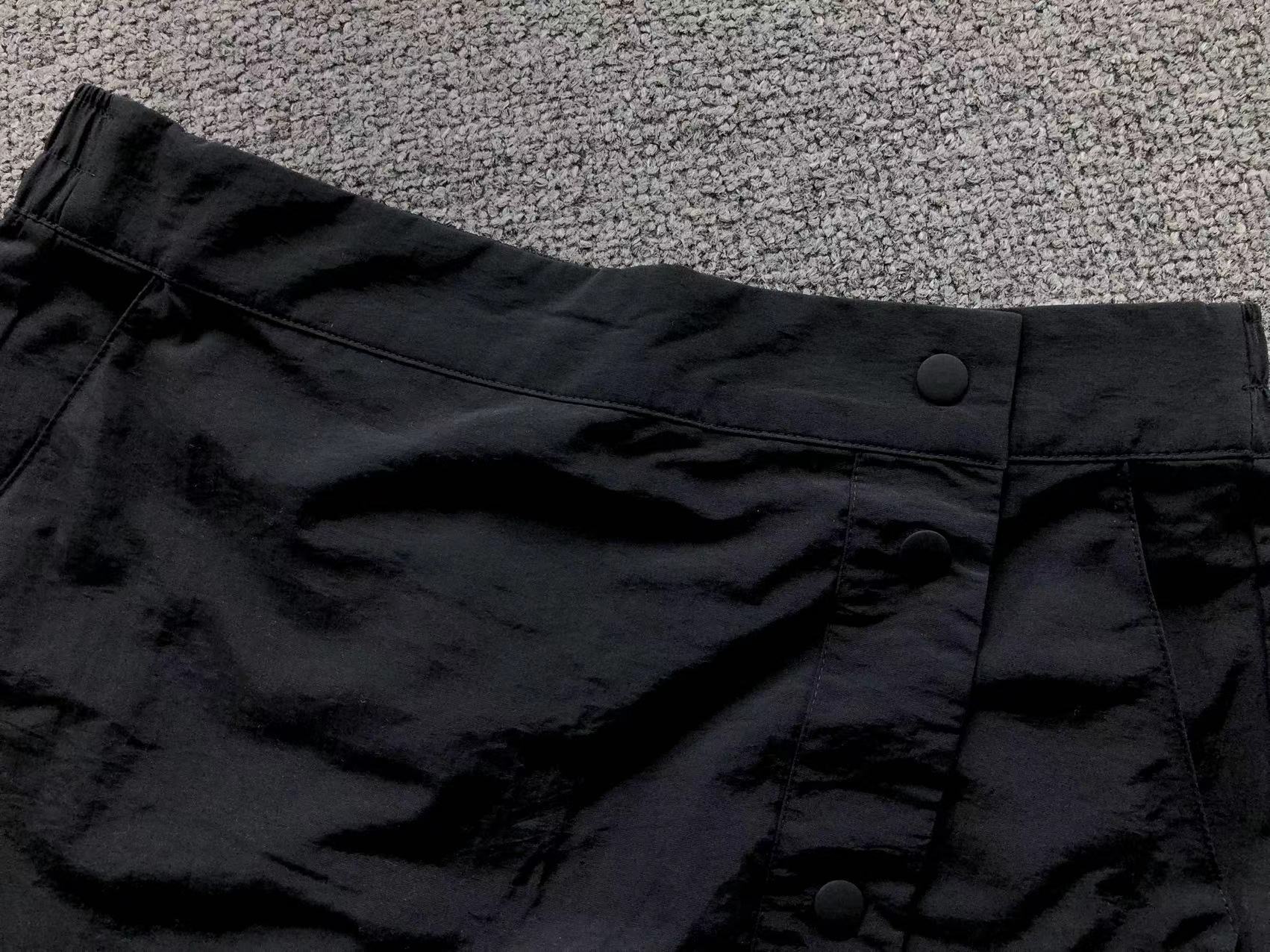 N - SHORTS