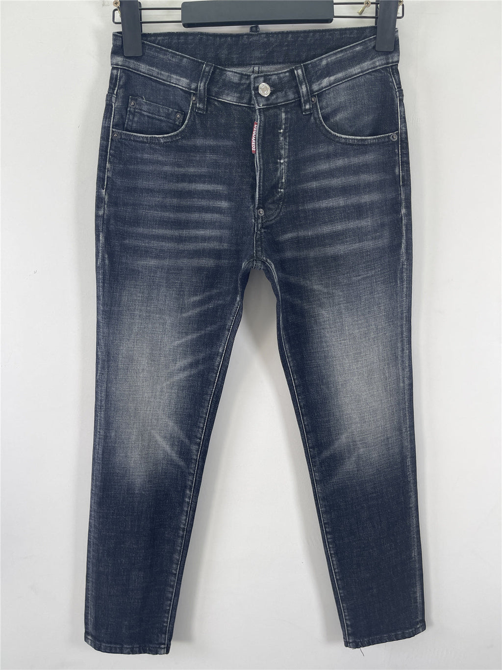 D - JEANS