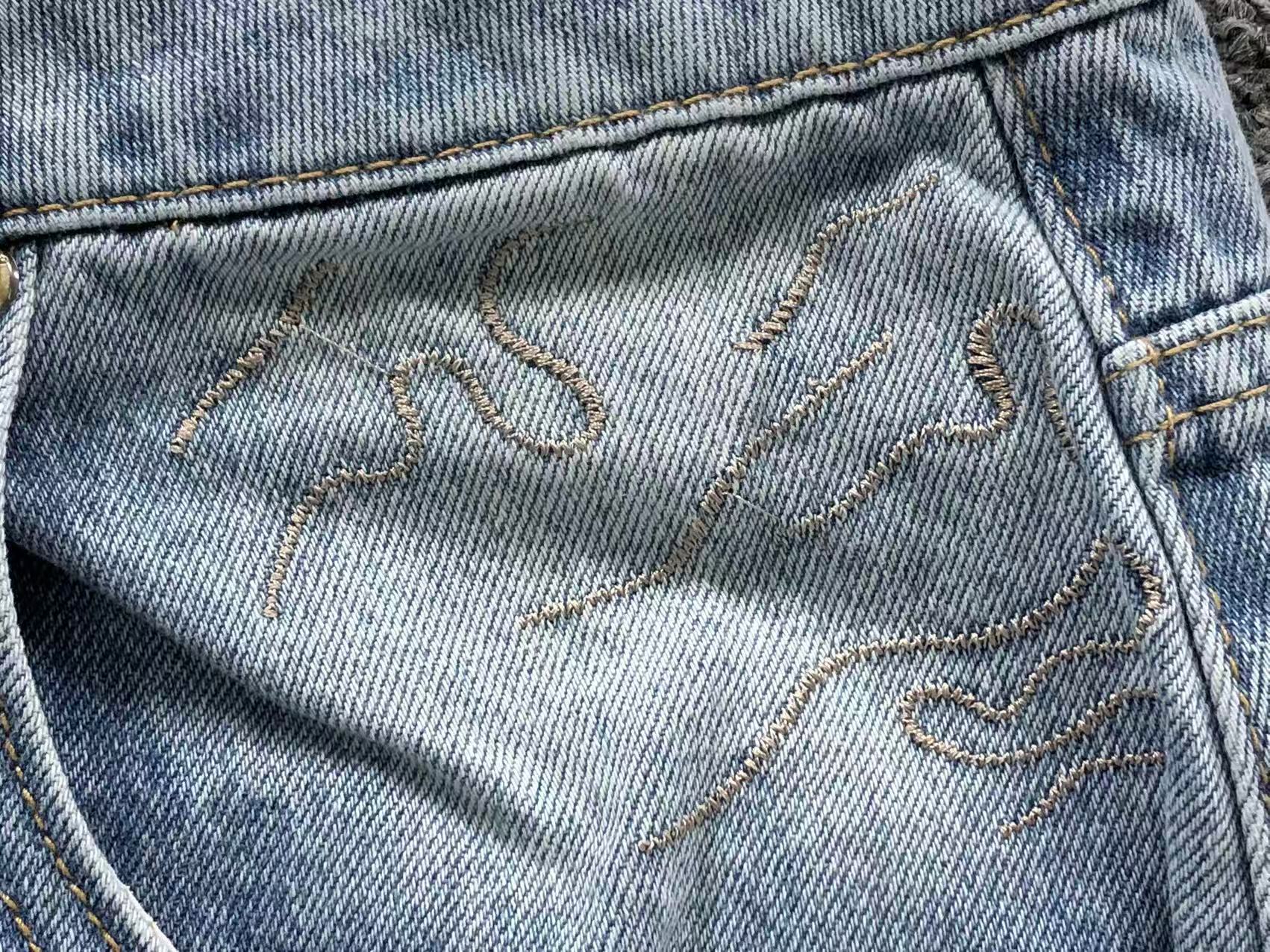 D - SHORTS