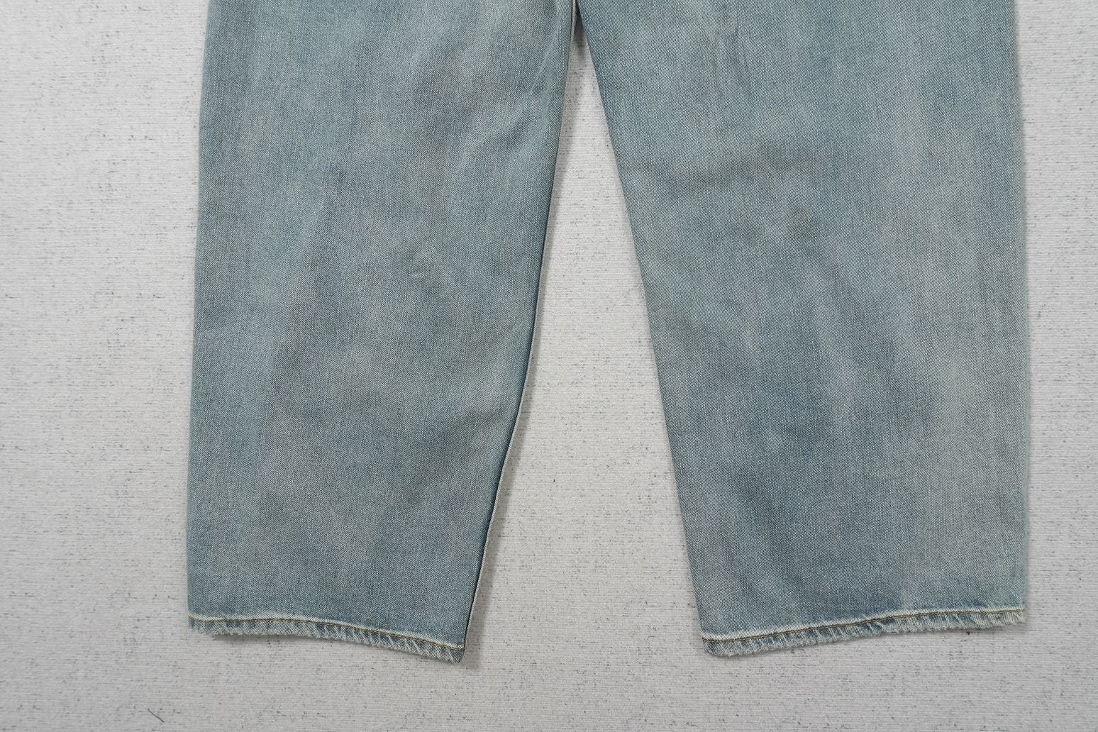 A - JEANS